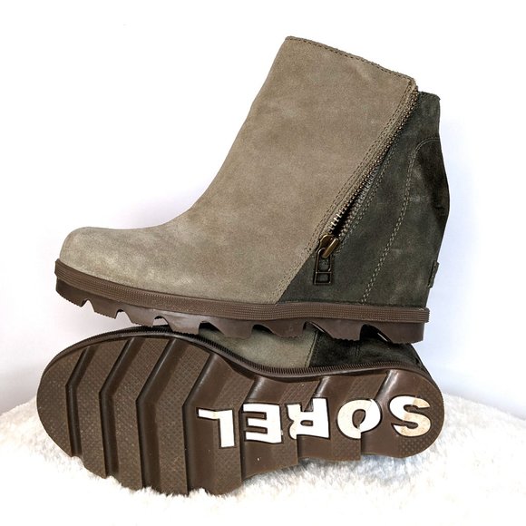 Sorel Shoes - Sorel Joan of Arctic gray wedge boots, waterproof, size 6.5